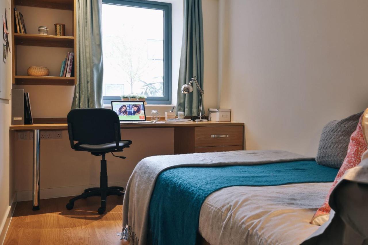 Iq Dorchester House In Bournemouth Ngoại thất bức ảnh